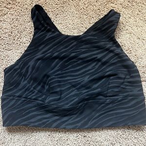 Lululemon sports bra